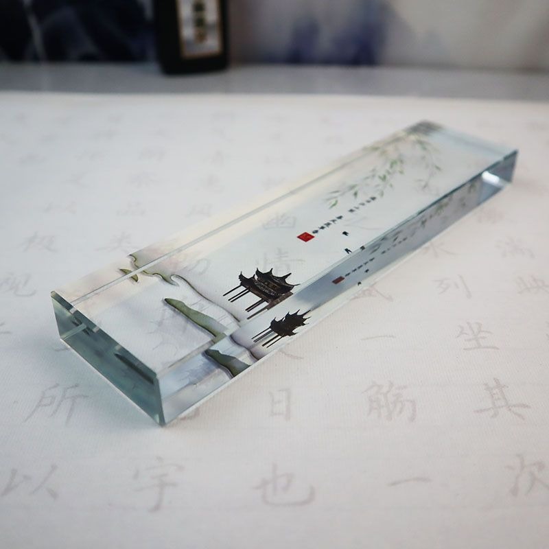 Glass Paperweight Traditional  - đánh giá và giá Book Weight Glass